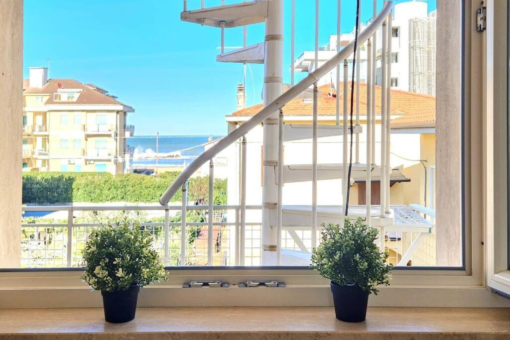 Appartamento Gioiello Al Mare Wi-Fi Relax Terrazza Clima Civitanova Marche Esterno foto